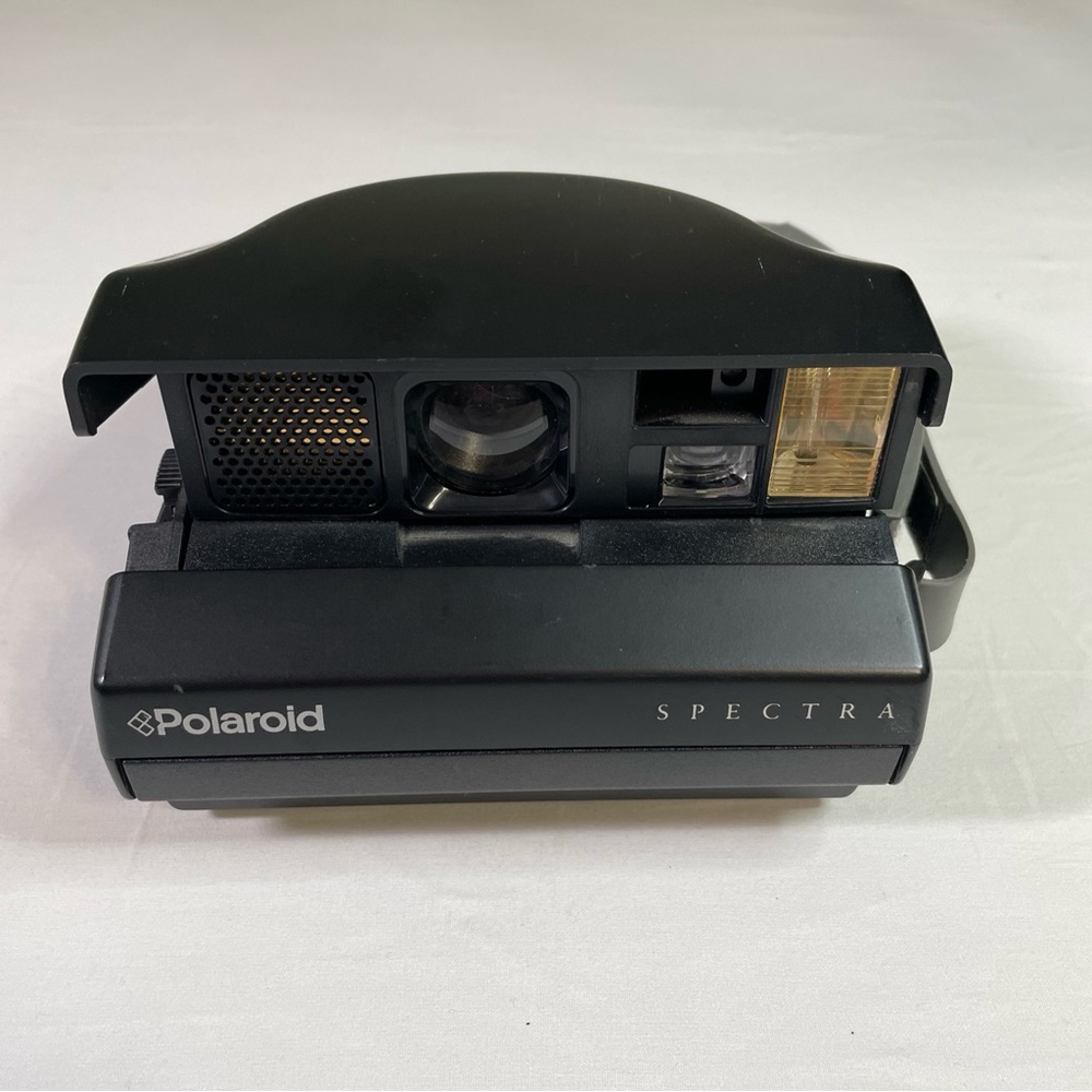 VINTAGE POLAROID SPECTRA INSTANT CAMERA TESTED. PRE-OWNED.